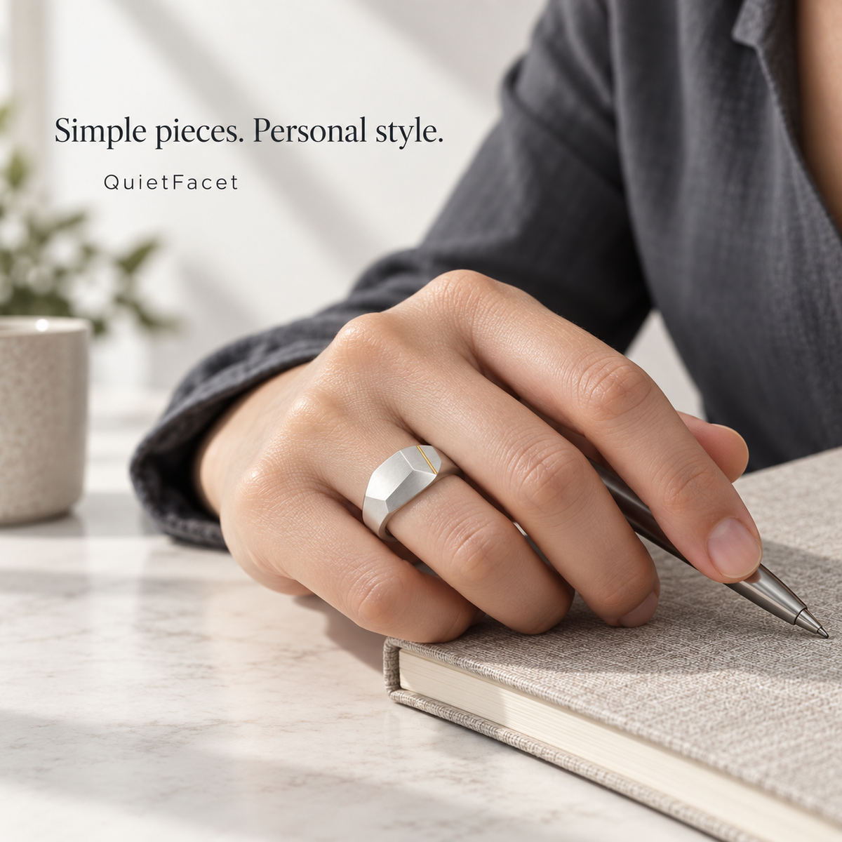 Beveled-edge ring with a smooth finish