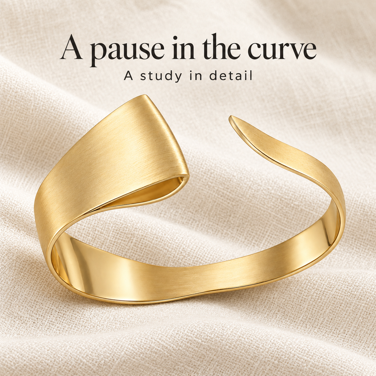 "Pause" bracelet