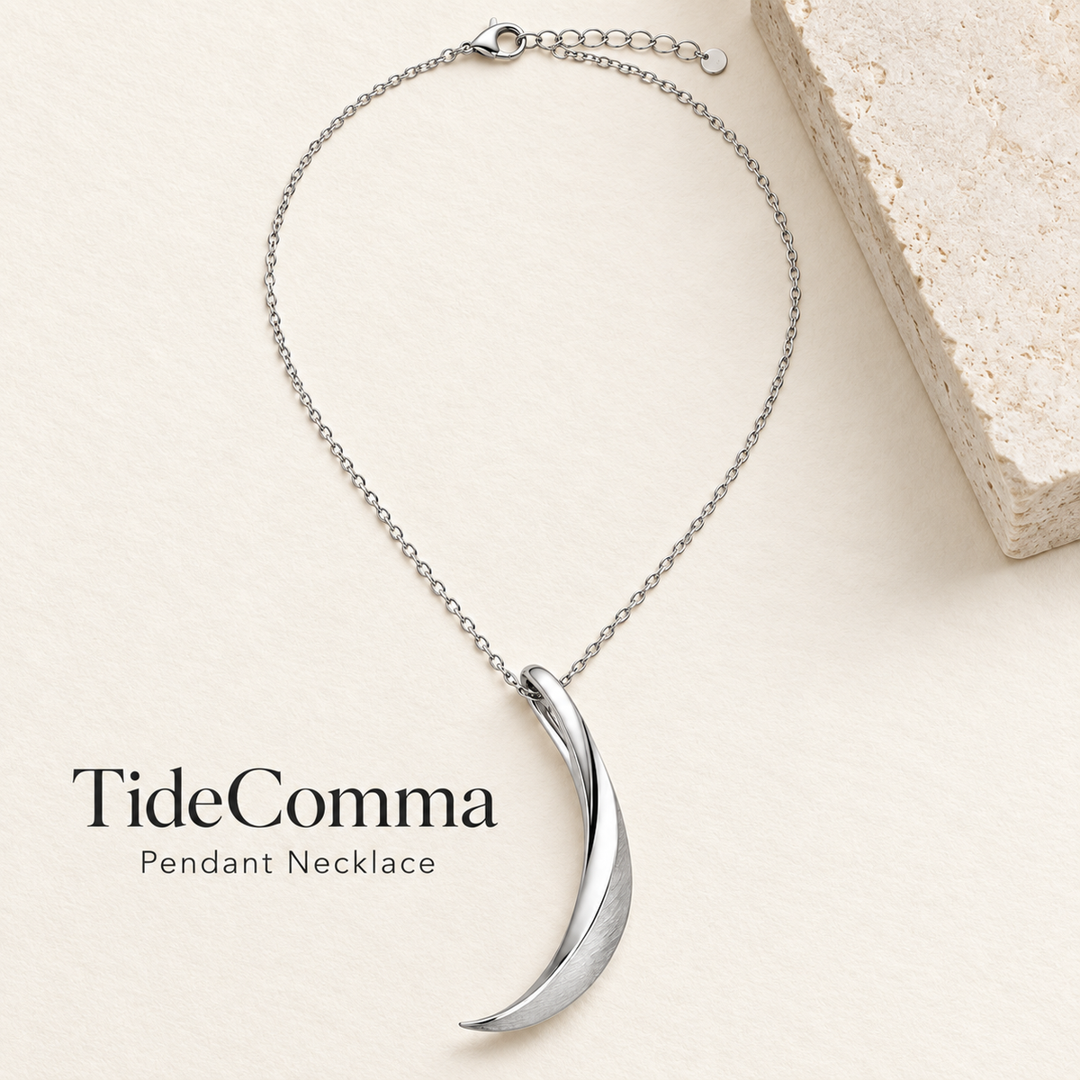Tidal Comma Necklace