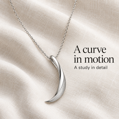 Tidal Comma Necklace